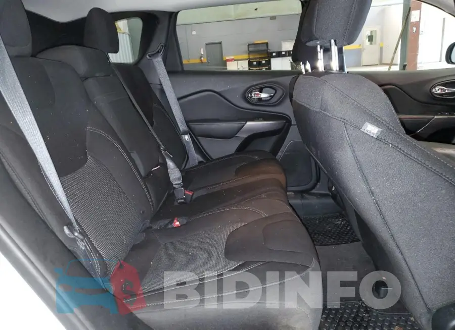 1C4PJMCB9KD213993 Photo# 10