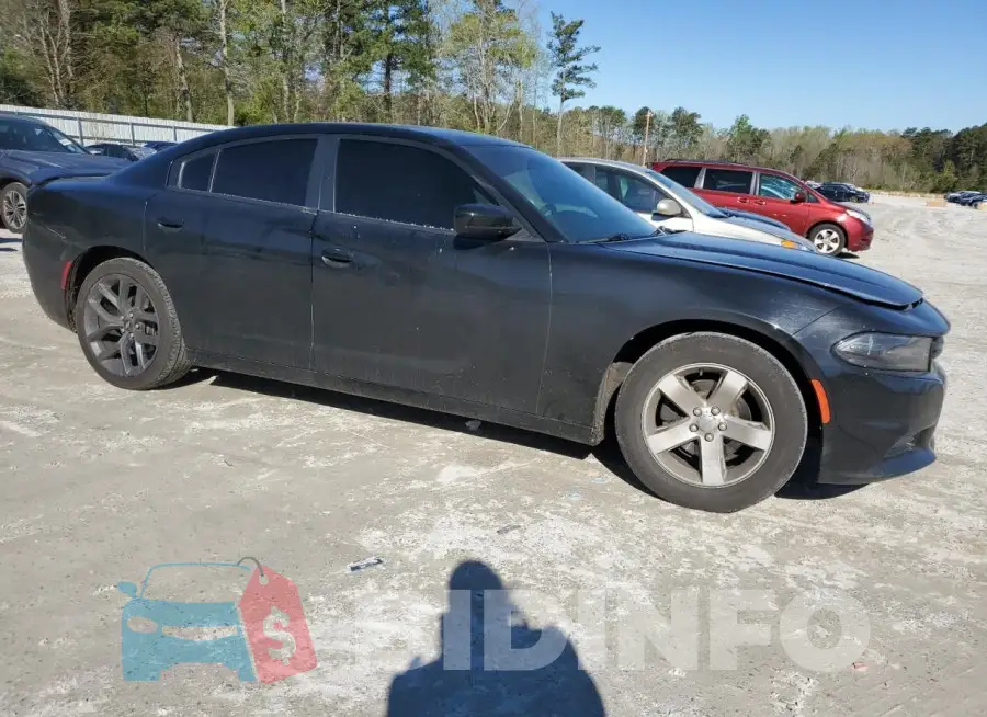 2C3CDXBGXKH614920 Photo# 4