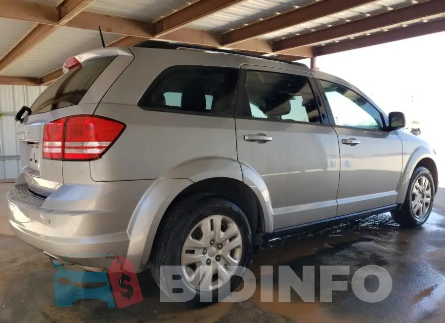 3C4PDCAB5LT270501 Photo# 3
