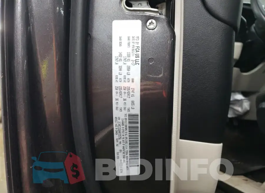 2C4RC1DG0HR725756 Photo# 13