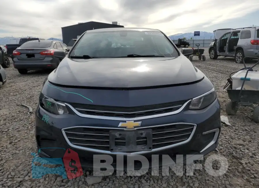 1G1ZB5ST9JF135782 Photo# 5