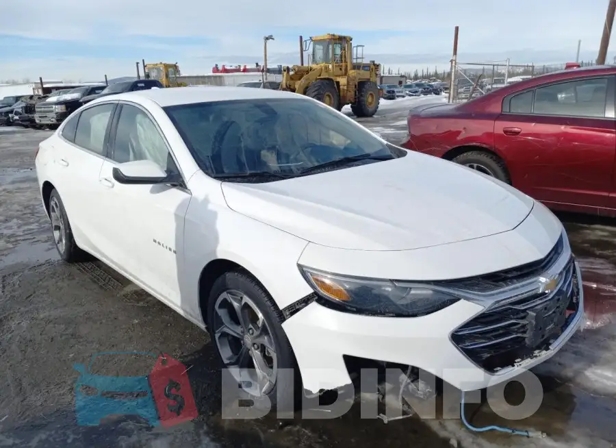 1G1ZD5ST0LF110962 Photo# 4