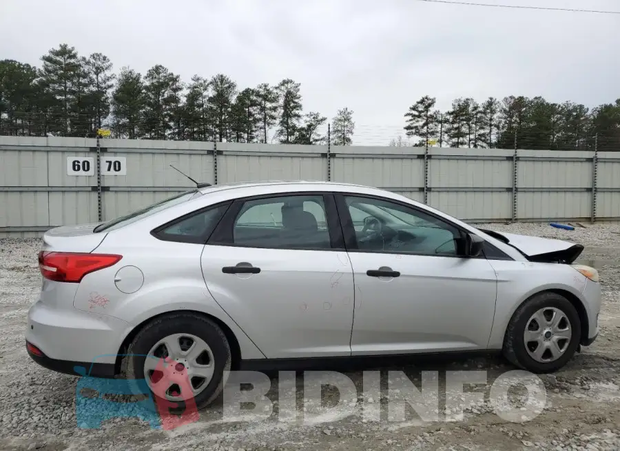1FADP3E27HL279231 Photo# 3