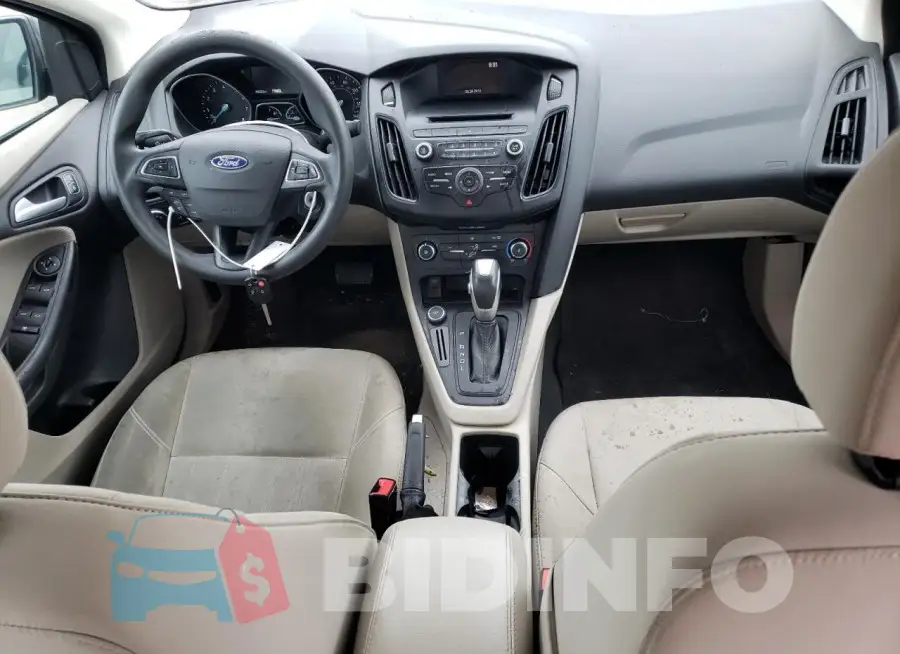 1FADP3F26GL256682 Photo# 8