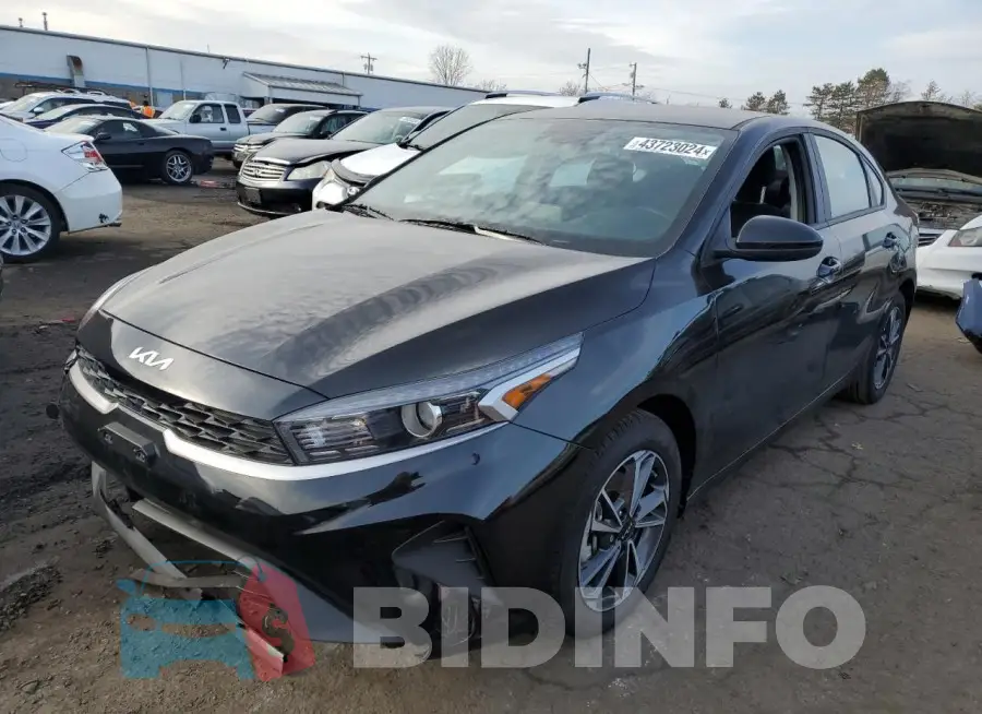 3KPF24AD7PE691834 Photo# 1