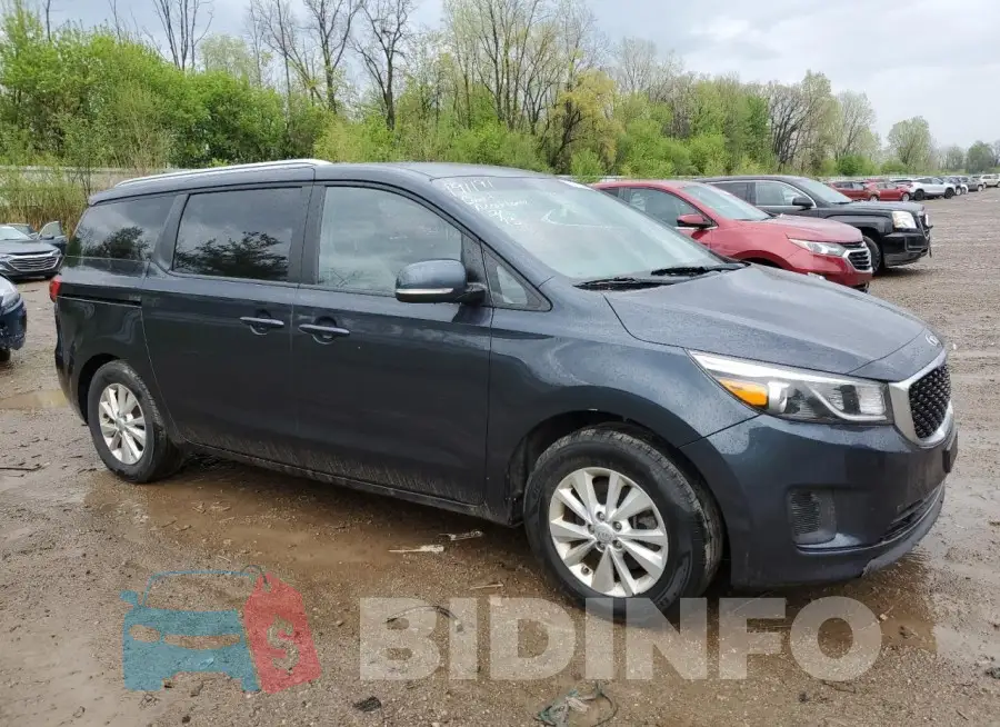 KNDMB5C13G6191191 Photo# 4
