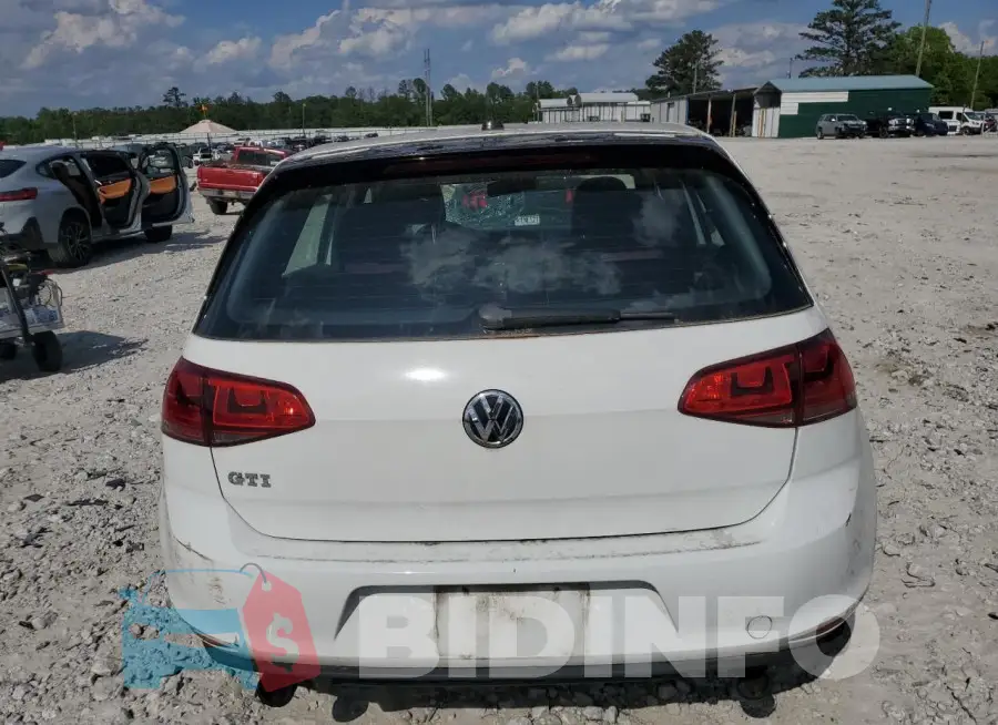 3VW5T7AU9FM001089 Photo# 6