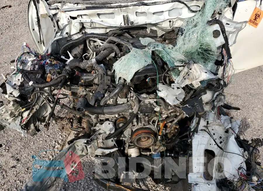 JN8AY2NF9J9333532 Photo# 11