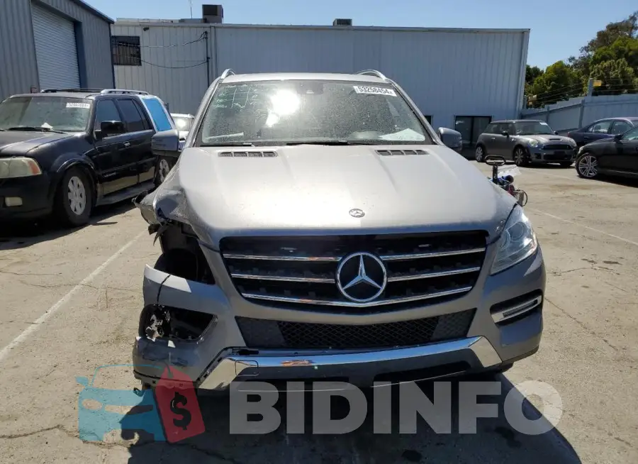 4JGDA5HB2FA542412 Photo# 5