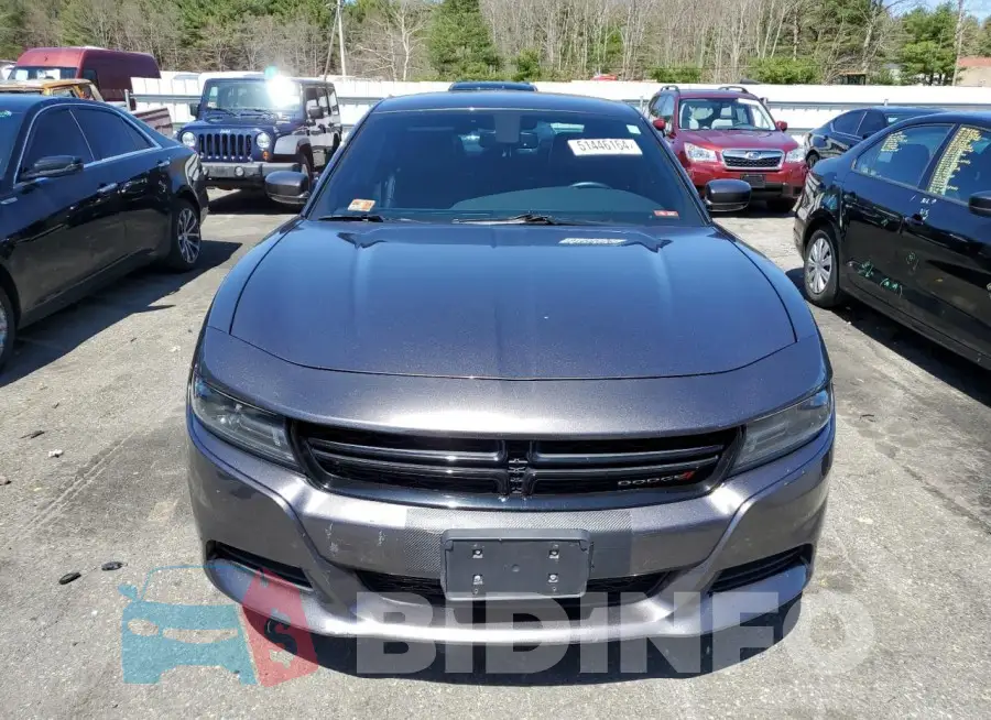 2C3CDXJG5FH886895 Photo# 5