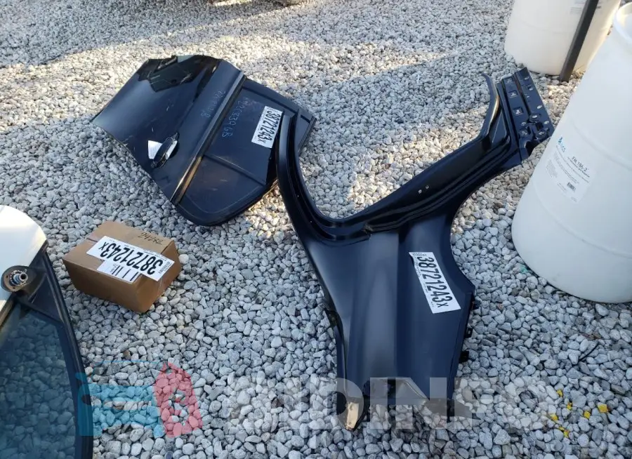 WBA8E9G51GNT81734 Photo# 7