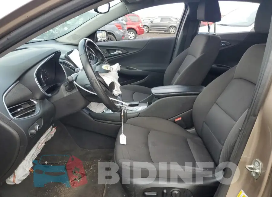 1G1ZD5ST7JF157502 Photo# 7