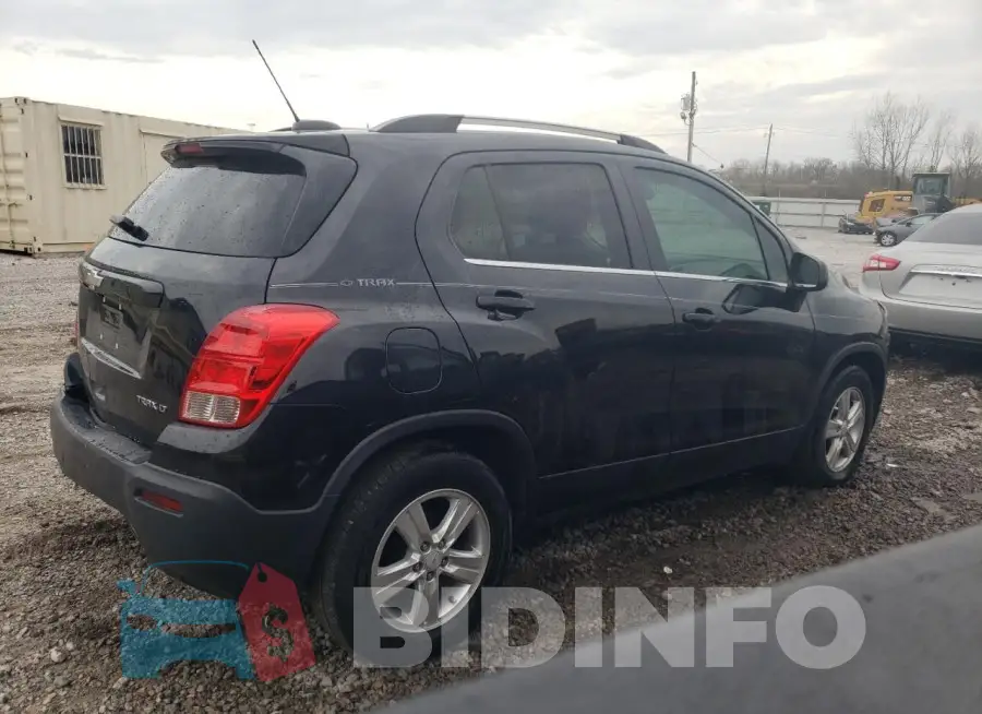 KL7CJLSB1FB141843 Photo# 3