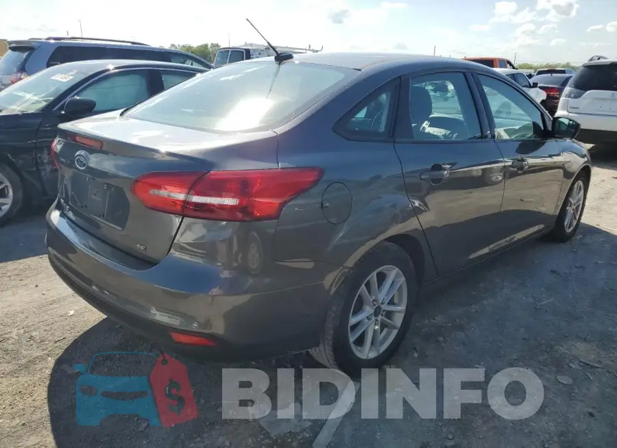 1FADP3F26JL204556 Photo# 3