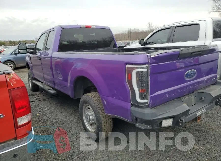 1FT7X2B69HEC50259 Photo# 2