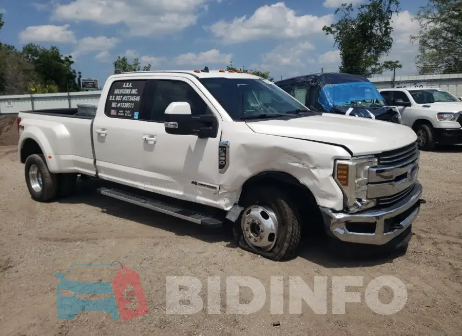 1FT8W3DT1KEC74708 Photo# 4