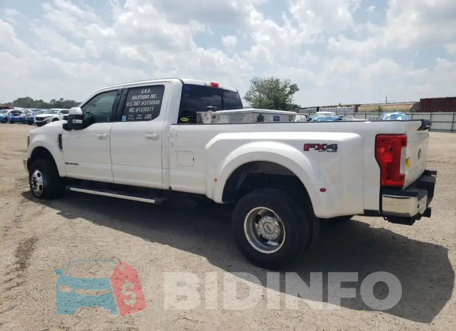 1FT8W3DT1KEC74708 Photo# 2