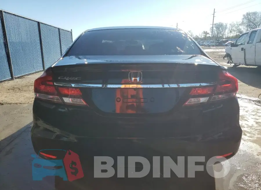 19XFB2F84FE047061 Photo# 6