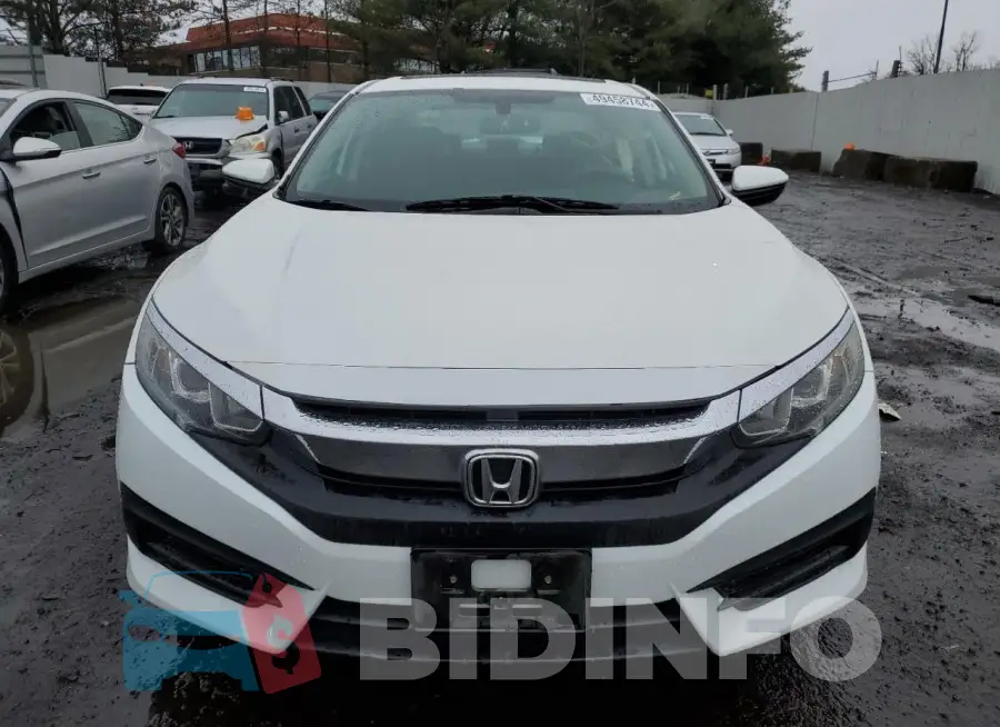 19XFC2F70HE227256 Photo# 5