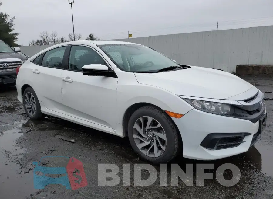 19XFC2F70HE227256 Photo# 4