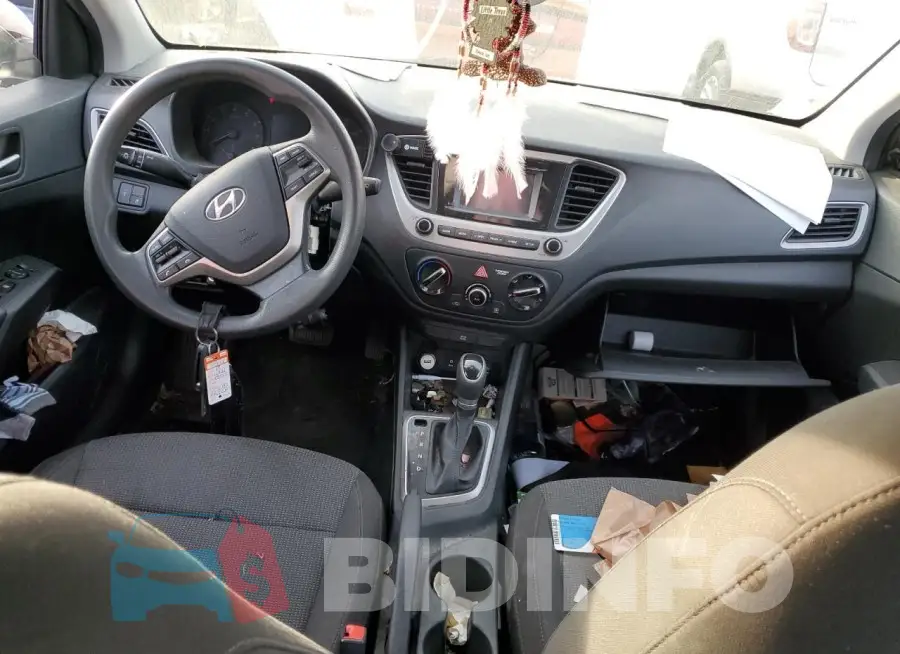 3KPC24A33KE050182 Photo# 8