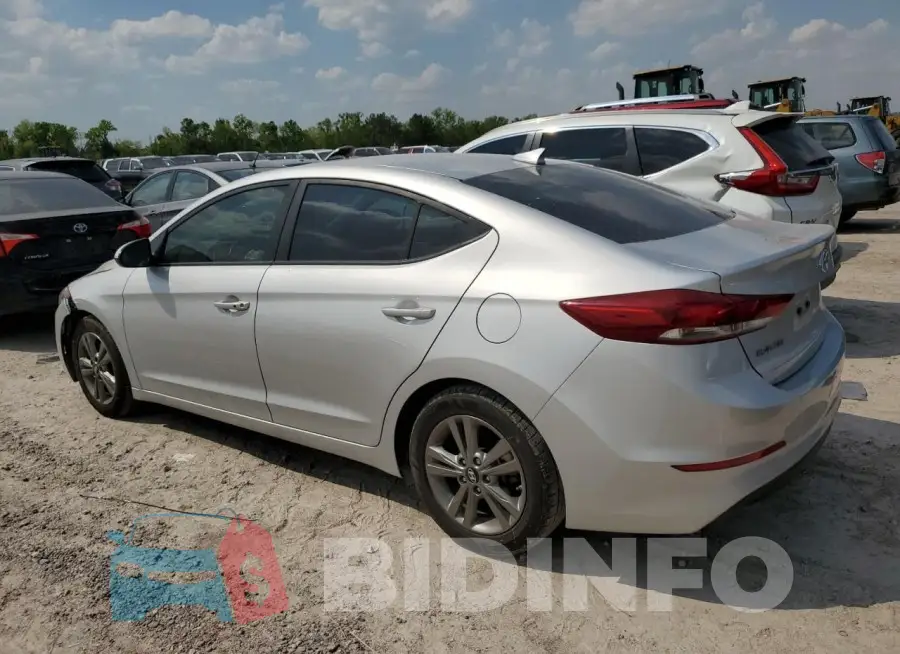 5NPD84LF1JH370783 Photo# 2