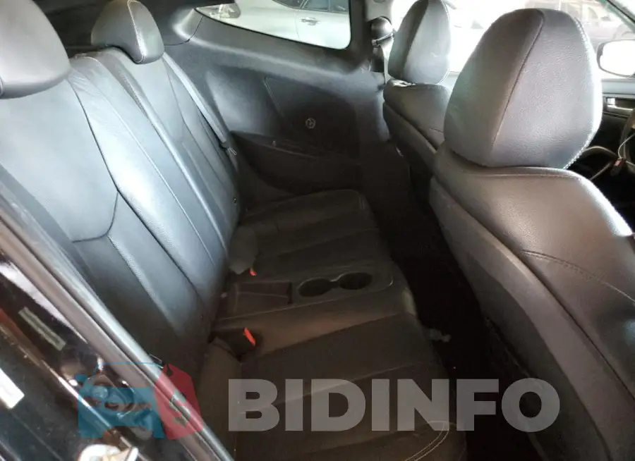 KMHTC6AE8FU231503 Photo# 10