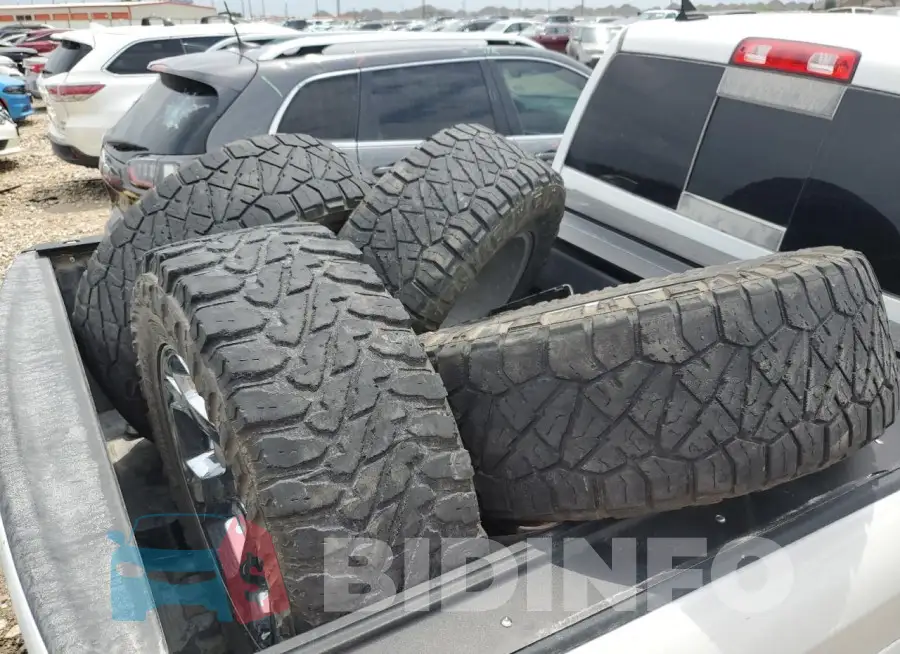 1C6RR7NT8JS148967 Photo# 12