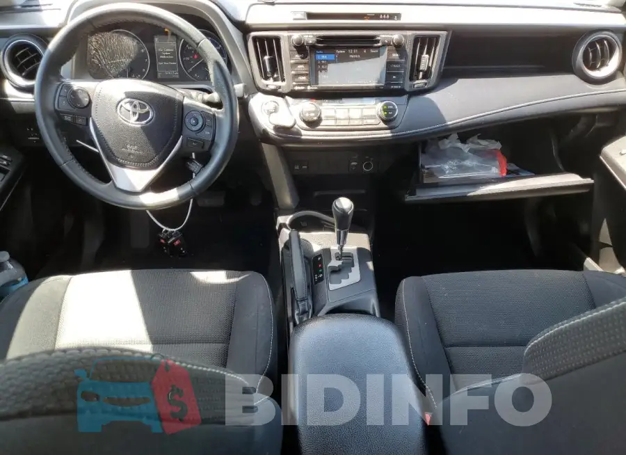 2T3RFREV8JW696179 Photo# 8