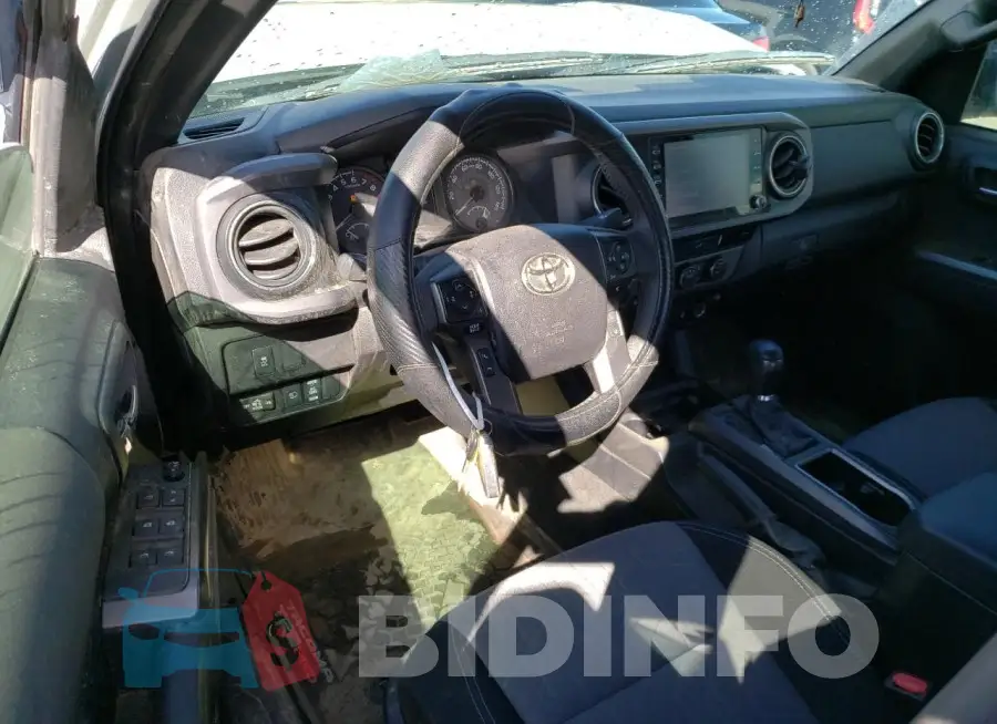 3TYDZ5BN4NT015834 Photo# 8