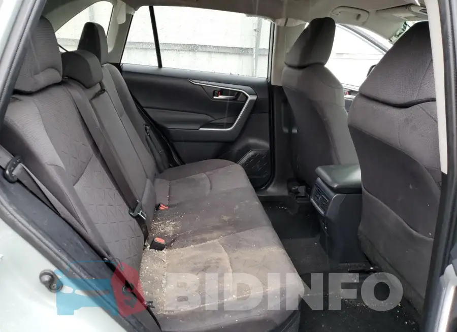 JTMRWRFV4MD130634 Photo# 11