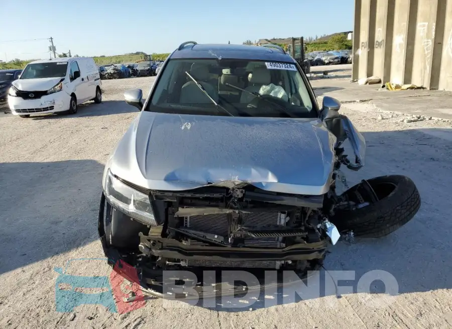 3VV3B7AX6MM156768 Photo# 5