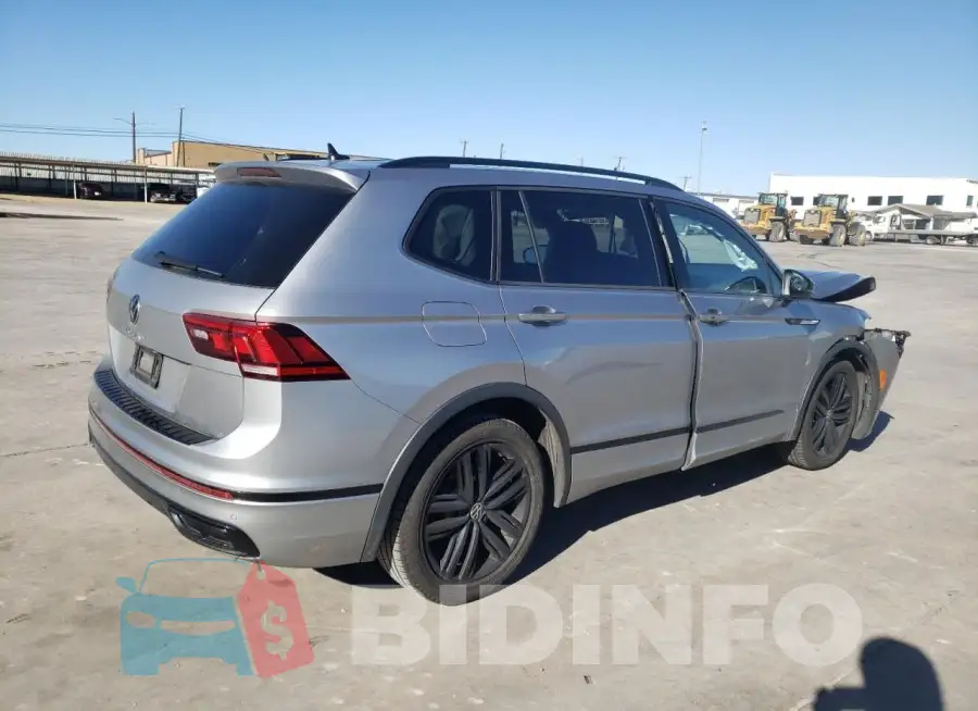 3VVCB7AX8NM155073 Photo# 3