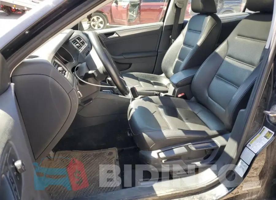 3VWDB7AJ7HM407945 Photo# 7