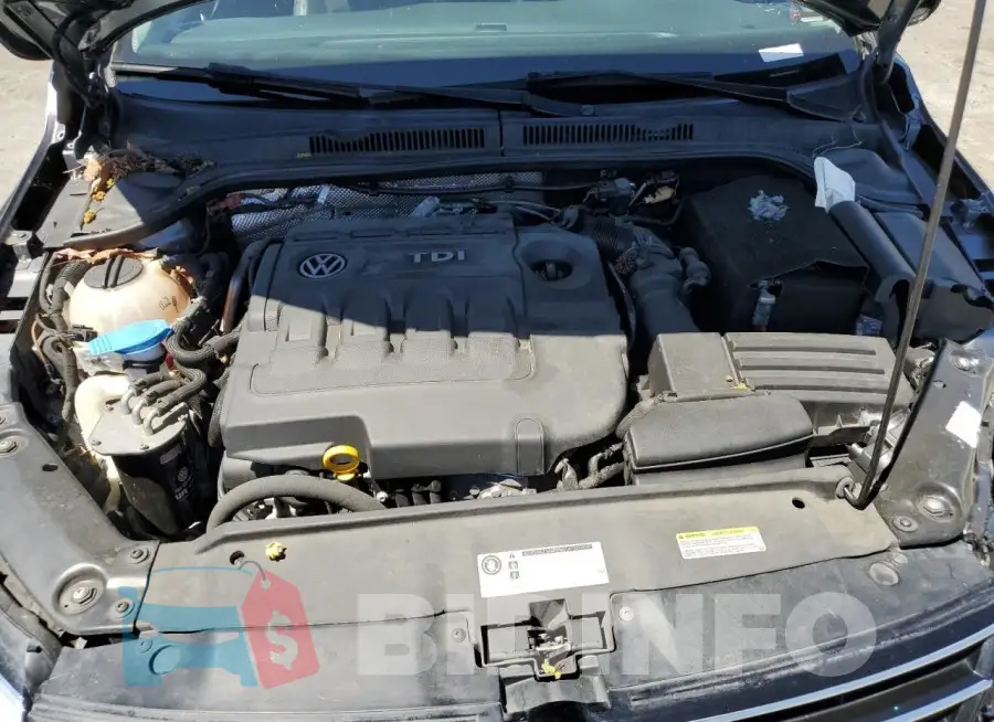 3VWLA7AJ7FM246038 Photo# 11