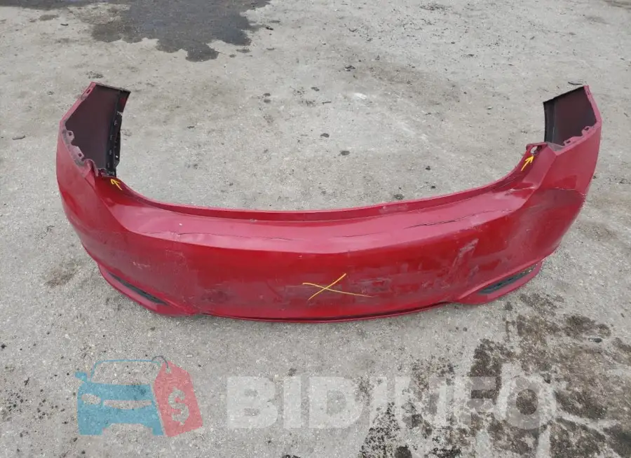 19UDE2F38JA005850 Photo# 12