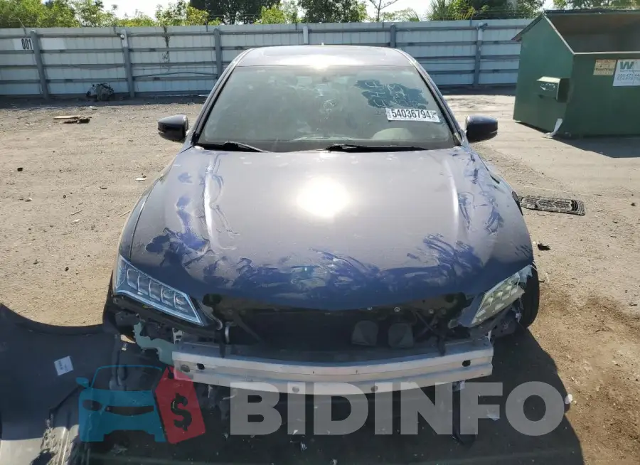 19UUB1F33GA001569 Photo# 5