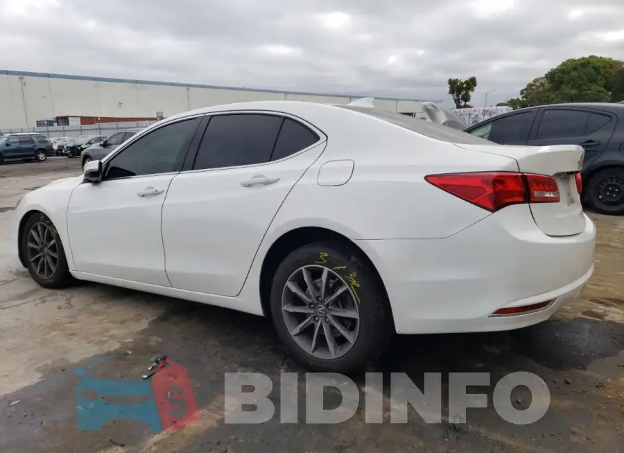 19UUB1F35JA006263 Photo# 2
