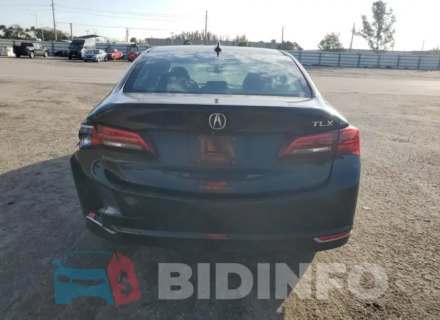 19UUB1F36FA017747 Photo# 6