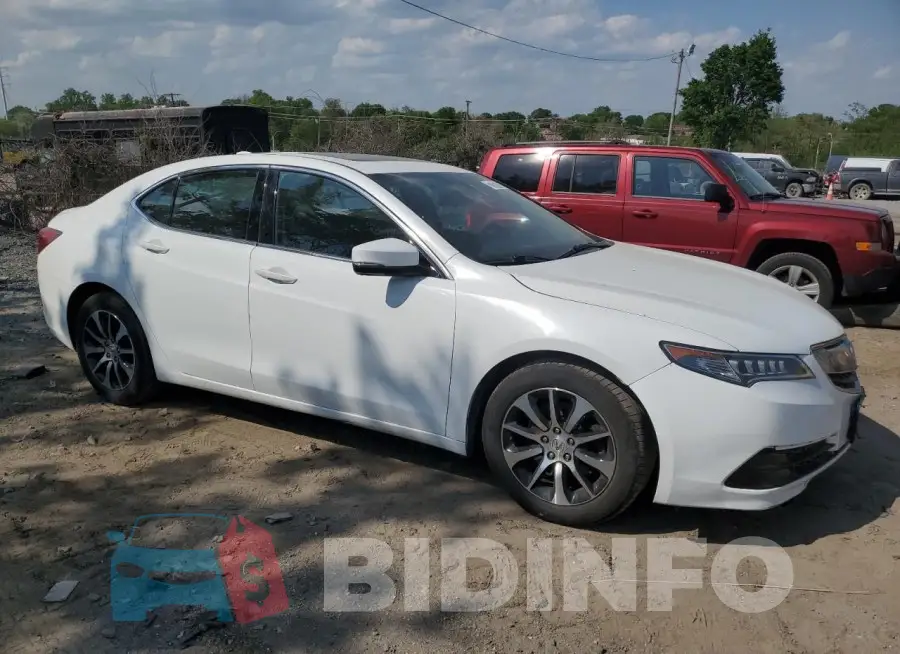 19UUB1F38FA029415 Photo# 4