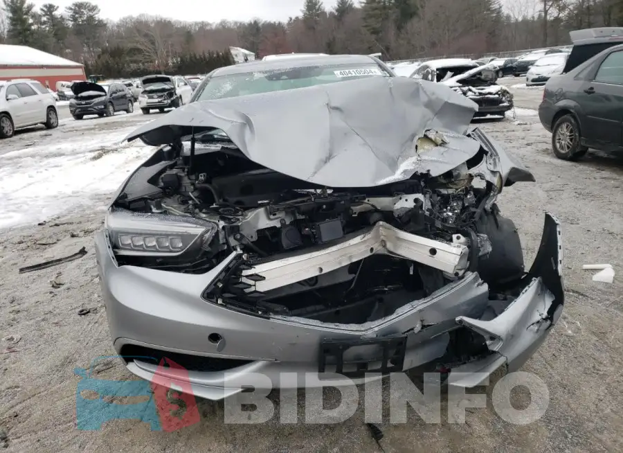 19UUB3F46KA006181 Photo# 5