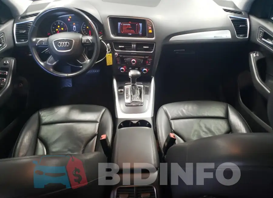 WA1C2AFP4HA062809 Photo# 8