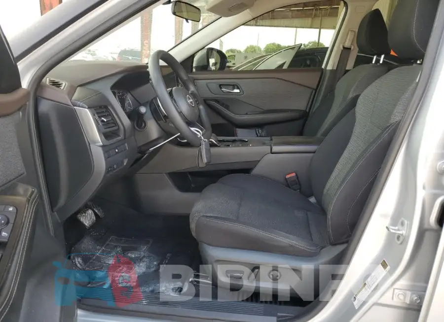5N1BT3BA8PC767803 Photo# 7