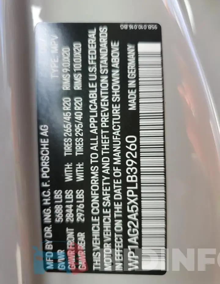 WP1AG2A5XPLB39260 Photo# 12