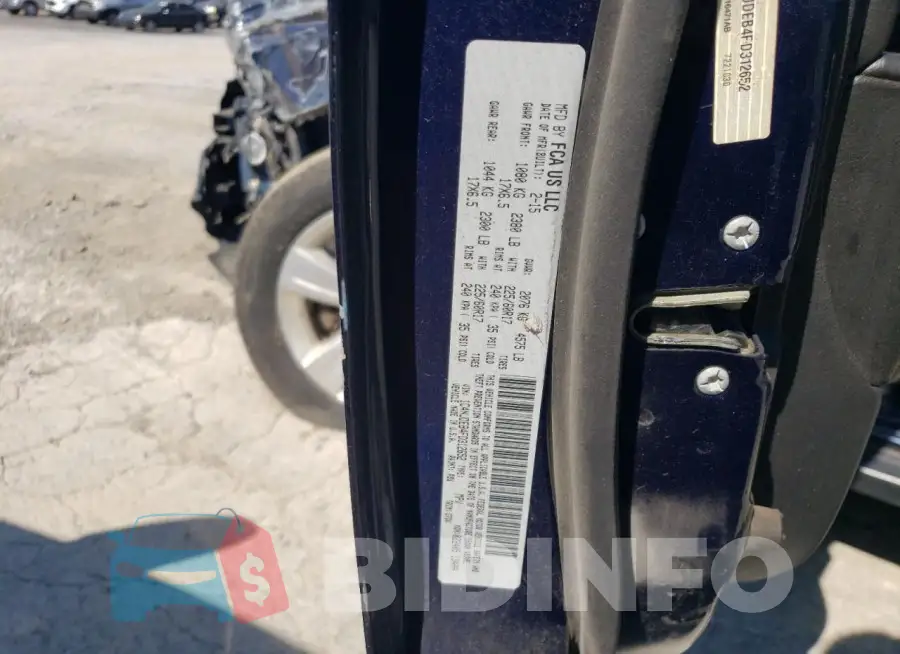 1C4NJDEB4FD312652 Photo# 12
