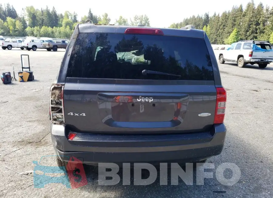 1C4NJRFB1FD148076 Photo# 6