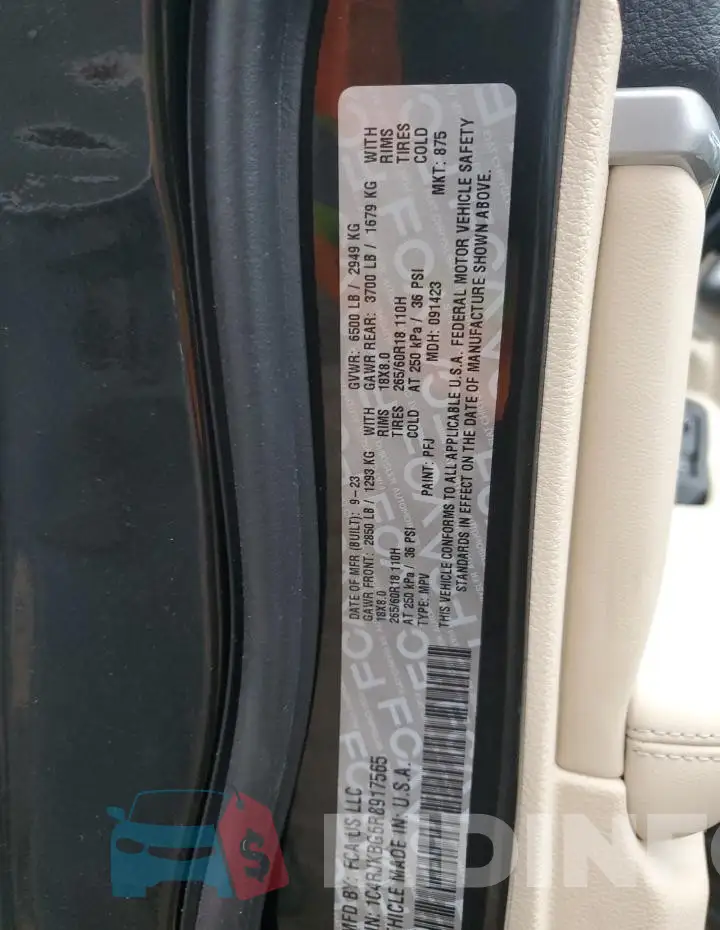 1C4RJKBG6R8917565 Photo# 13