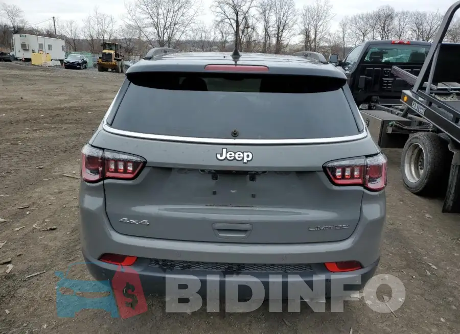 3C4NJDCB4MT550494 Photo# 6