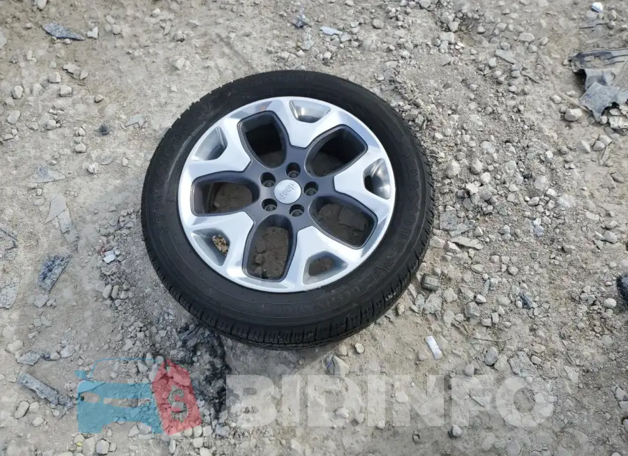 3C4NJDCB7KT704368 Photo# 13