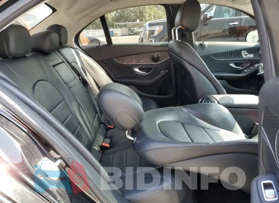 55SWF4JBXFU064474 Photo# 10